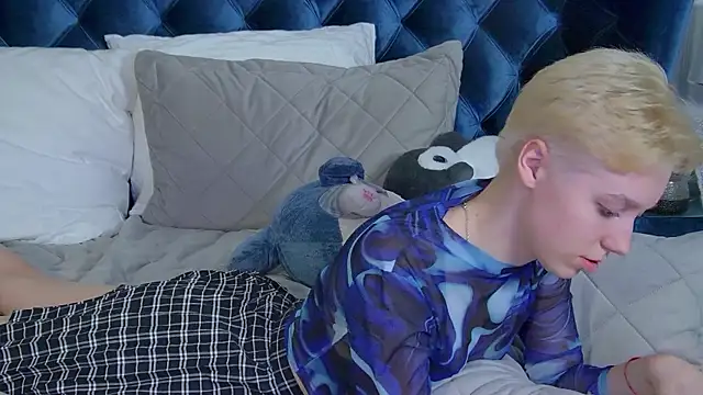 Snapshot of AgataGate chatting on March 2026 03:56:01 AM AgataGate online show from March 2026 03:56:01 AM