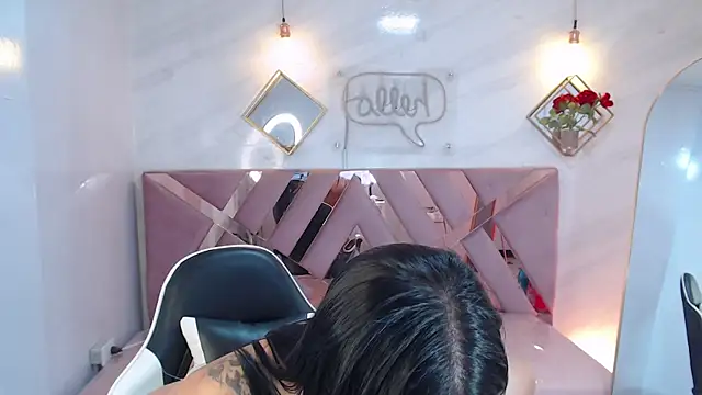 Melisa v online show from April 2026 08:42:02 PM