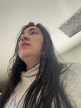 KathiaJenner online show from March 2026 10:41:01 AM