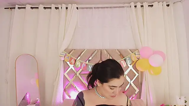 KathiaJenner online show from April 2026 11:30:02 AM