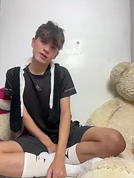 Naim TheKing online show from February 2026 05:03:02 AM