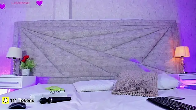 Snapshot of RousSweet- chatting on February 2026 09:12:02 PM RousSweet- online show from February 2026 09:12:02 PM