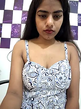 Snapshot of Alisha_Babyy chatting on May 2026 04:40:01 AM Alisha Babyy online show from May 2026 04:40:01 AM