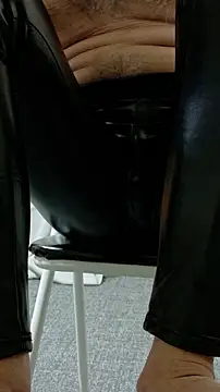 kyuleather online show from March 2026 07:58:02 AM