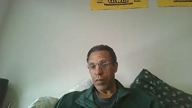 swimmer2496 online show from February 2026 05:22:02 PM