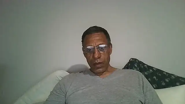 Snapshot of swimmer2496 chatting on April 2026 08:07:02 AM swimmer2496 online show from April 2026 08:07:02 AM