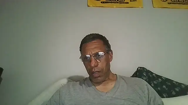 Snapshot of swimmer2496 chatting on April 2026 02:18:01 AM swimmer2496 online show from April 2026 02:18:01 AM