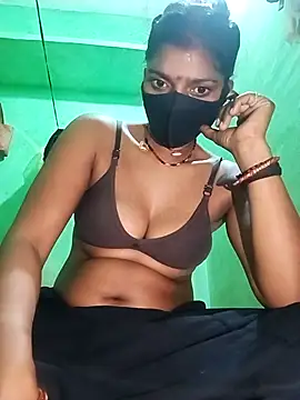 Snapshot of Cute__tanu chatting on February 2026 02:51:01 AM Cute tanu online show from February 2026 02:51:01 AM