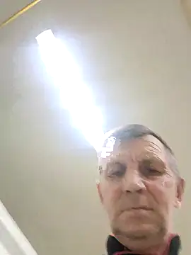 Snapshot of andrei73200 chatting on February 2026 02:27:02 PM andrei73200 online show from February 2026 02:27:02 PM