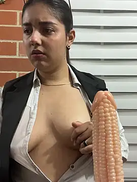 A-uroora online show from March 2026 03:07:02 AM