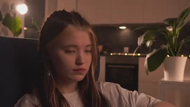 EleniRoeber online show from February 2026 04:14:02 PM