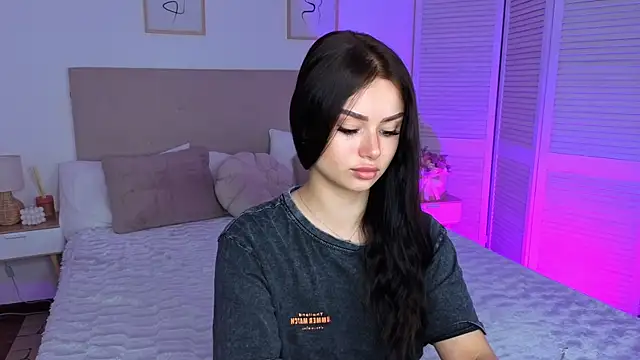 Snapshot of Silena_sky chatting on July 2026 06:37:02 AM Silena sky online show from July 2026 06:37:02 AM