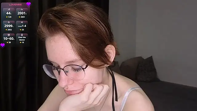 Snapshot of PetralPrime chatting on May 2026 07:08:01 PM PetralPrime online show from May 2026 07:08:01 PM