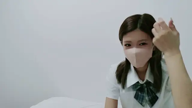 Nanase-Hina online show from February 2026 12:37:01 PM