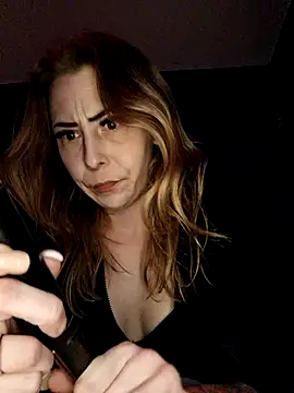 dewimp1 online show from February 2026 04:46:02 PM