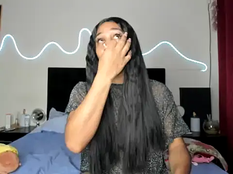 Snapshot of YourDreamReal chatting on February 2026 01:46:01 AM YourDreamReal online show from February 2026 01:46:01 AM