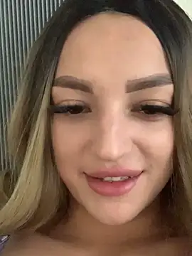 Snapshot of SashaPri chatting on May 2026 01:31:01 PM SashaPri online show from May 2026 01:31:01 PM