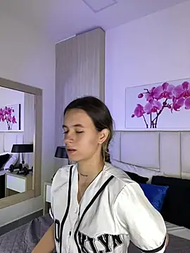 Snapshot of JuliaColemann chatting on July 2026 11:51:02 AM JuliaColemann online show from July 2026 11:51:02 AM