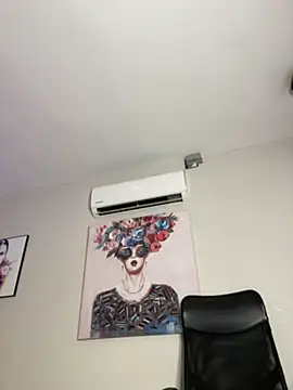 chiarabonds online show from May 2026 05:30:02 PM