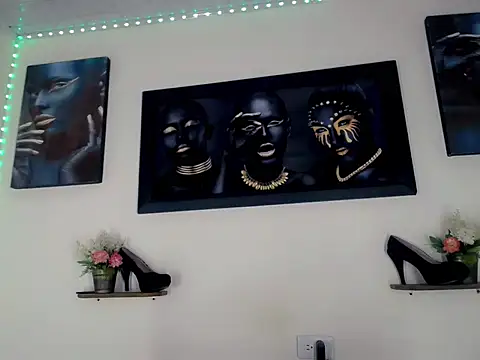 Tatoo Noah online show from April 2026 09:48:01 PM