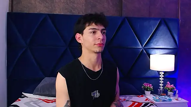 Logan Woods online show from February 2026 08:24:02 AM