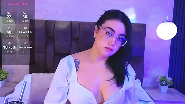 Snapshot of vicky_grey chatting on June 2026 12:53:02 PM vicky grey online show from June 2026 12:53:02 PM