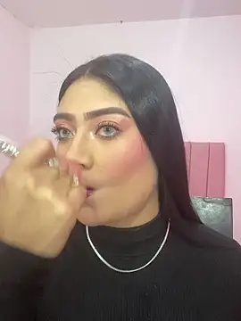 GabrielaZuluaga online show from April 2026 08:15:02 PM