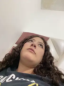 lizzy luminair online show from February 2026 01:36:01 AM