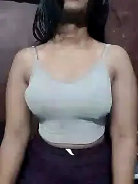 Snapshot of Ayesha_Khan1 chatting on March 2026 03:56:01 AM Ayesha Khan1 online show from March 2026 03:56:01 AM