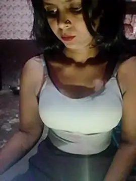 Snapshot of Ayesha_Khan1 chatting on April 2026 08:40:01 AM Ayesha Khan1 online show from April 2026 08:40:01 AM