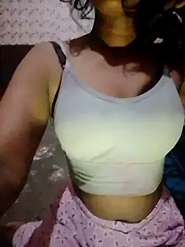 Snapshot of Ayesha_Khan1 chatting on April 2026 11:31:02 PM Ayesha Khan1 online show from April 2026 11:31:02 PM