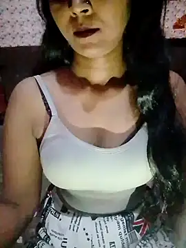 Snapshot of Ayesha_Khan1 chatting on April 2026 11:48:01 AM Ayesha Khan1 online show from April 2026 11:48:01 AM