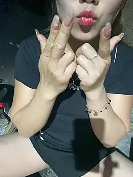 Snapshot of Lonasex99 chatting on February 2026 10:11:02 PM Lonasex99 online show from February 2026 10:11:02 PM