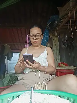 Snapshot of Nuna_689 chatting on July 2026 03:15:01 AM Nuna 689 online show from July 2026 03:15:01 AM
