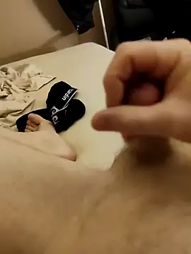 Snapshot of Halunja chatting on March 2026 09:19:02 PM Halunja online show from March 2026 09:19:02 PM