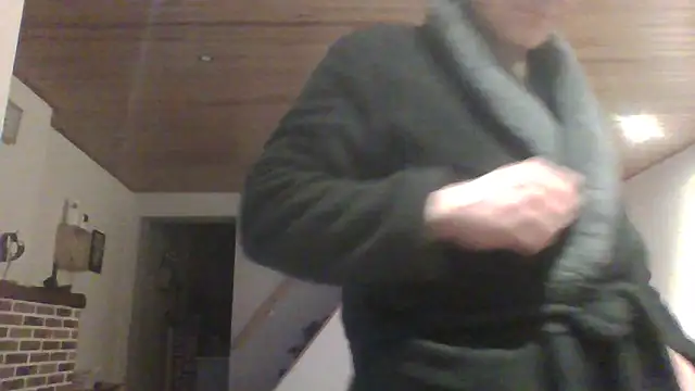 Snapshot of ludowrss chatting on May 2026 02:38:01 AM ludowrss online show from May 2026 02:38:01 AM