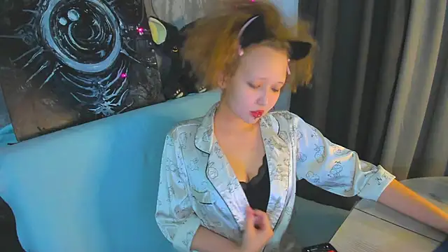 Snapshot of Senya_Sol chatting on May 2026 10:59:01 PM Senya Sol online show from May 2026 10:59:01 PM