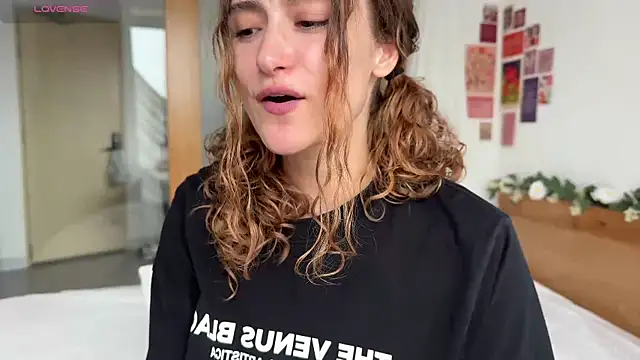 cutiemari online show from April 2026 04:48:02 AM