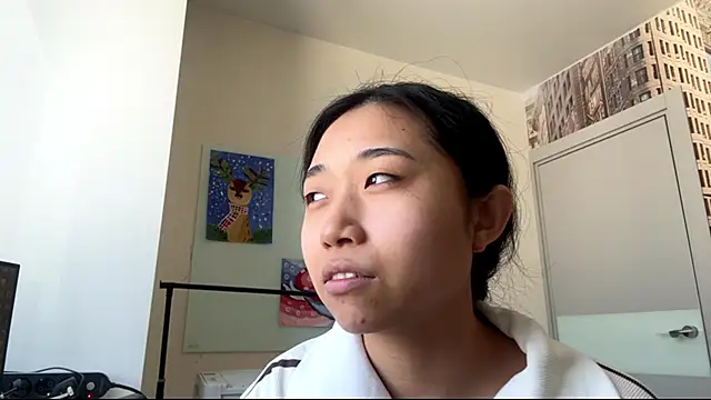 Snapshot of SweetMiaXO chatting on February 2026 03:34:02 AM SweetMiaXO online show from February 2026 03:34:02 AM