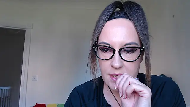 Snapshot of PsychicDominatrix chatting on March 2026 11:05:02 AM PsychicDominatrix online show from March 2026 11:05:02 AM