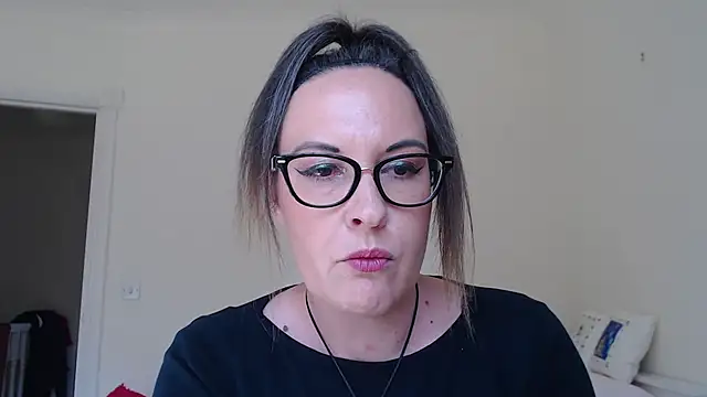 PsychicDominatrix online show from May 2026 02:14:01 PM