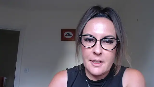 PsychicDominatrix online show from August 2026 06:43:02 PM