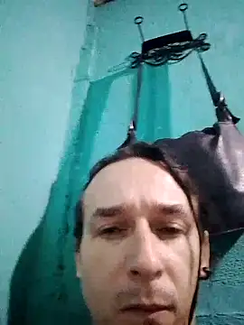 Snapshot of AxelFrost chatting on February 2026 11:47:02 AM AxelFrost online show from February 2026 11:47:02 AM