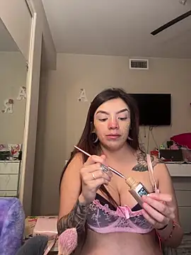 Snapshot of Mandygonewild chatting on March 2026 05:16:01 PM Mandygonewild online show from March 2026 05:16:01 PM