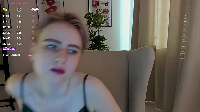 Snapshot of terry_roberrtson chatting on February 2026 07:51:01 AM terry roberrtson online show from February 2026 07:51:01 AM