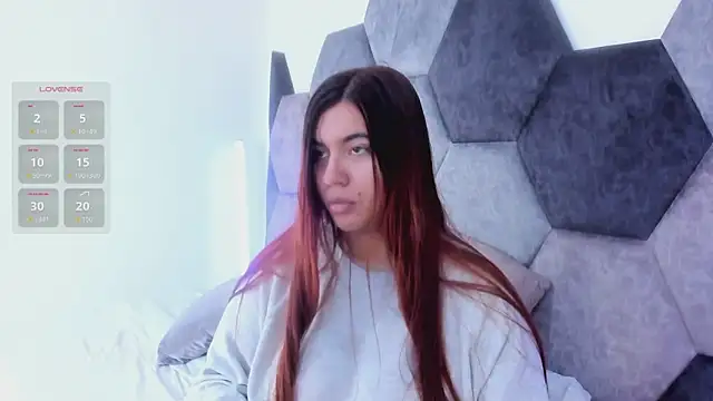 Snapshot of DulceJones chatting on February 2026 08:29:02 PM DulceJones online show from February 2026 08:29:02 PM