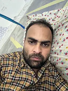 Snapshot of hardlysuck chatting on February 2026 03:19:02 PM hardlysuck online show from February 2026 03:19:02 PM