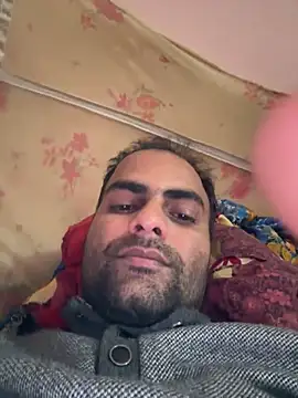 Snapshot of hardlysuck chatting on February 2026 11:55:01 AM hardlysuck online show from February 2026 11:55:01 AM