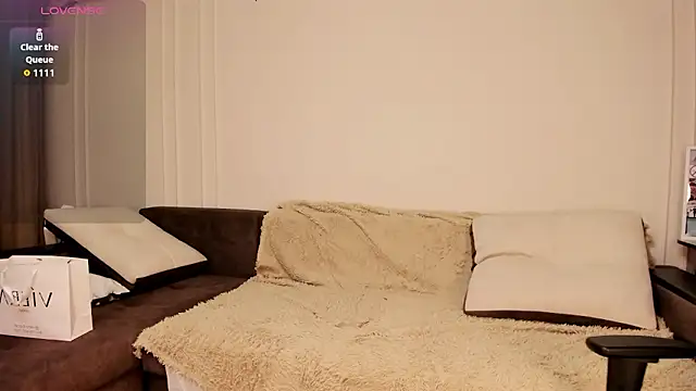 Snapshot of s00nie chatting on February 2026 03:53:01 PM s00nie online show from February 2026 03:53:01 PM