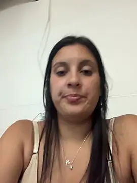 Snapshot of Jimena_luvv chatting on February 2026 03:47:02 AM Jimena luvv online show from February 2026 03:47:02 AM